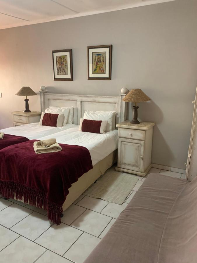 ווינדהוק Hotel Pension Casa Africana מראה חיצוני תמונה