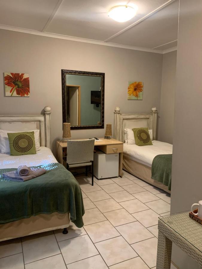 ווינדהוק Hotel Pension Casa Africana מראה חיצוני תמונה