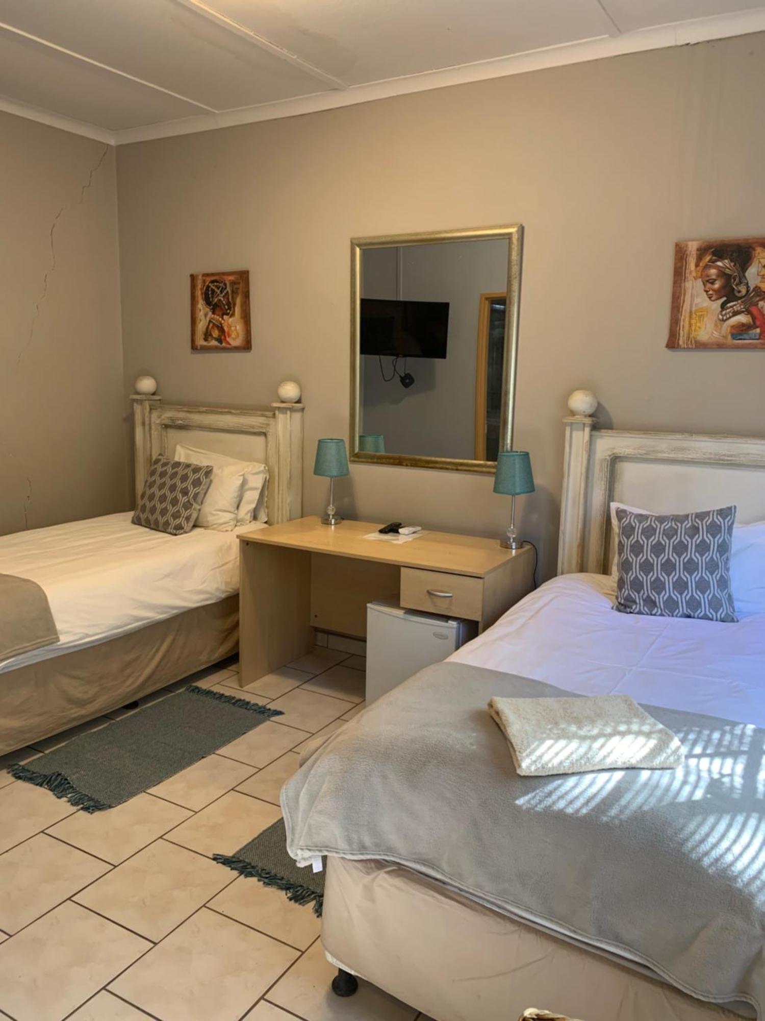 ווינדהוק Hotel Pension Casa Africana מראה חיצוני תמונה